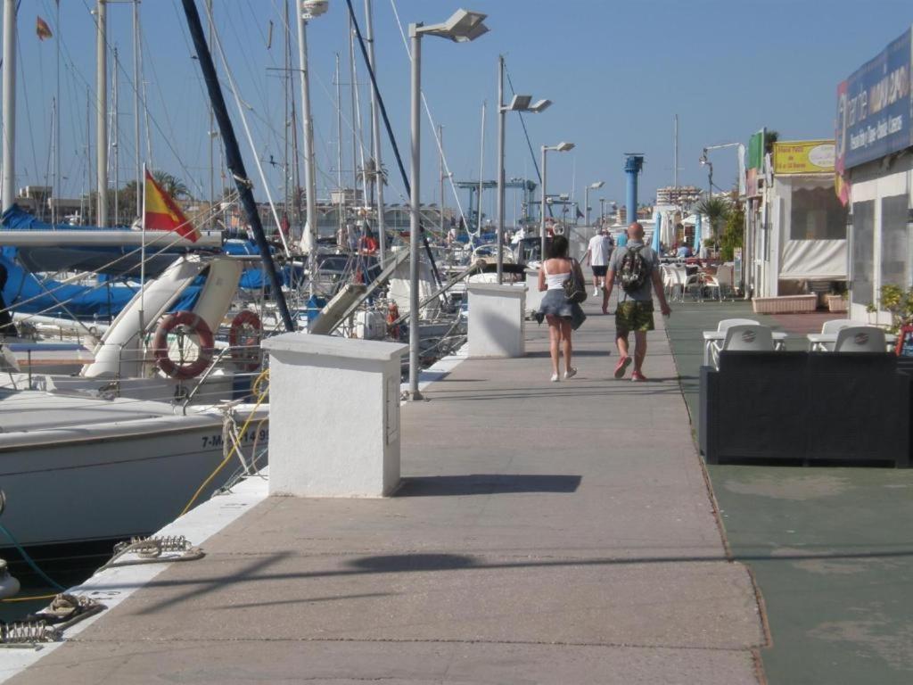 Santa Julia 3 Dormitorios, Nuevo, Moderno Фуэнхирола Экстерьер фото