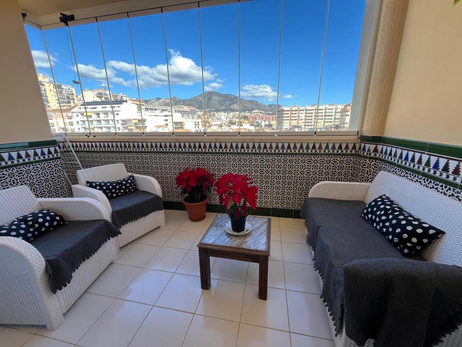 Santa Julia 3 Dormitorios, Nuevo, Moderno Фуэнхирола Экстерьер фото